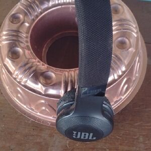 JBL wireless Black Over-Ear Headphones